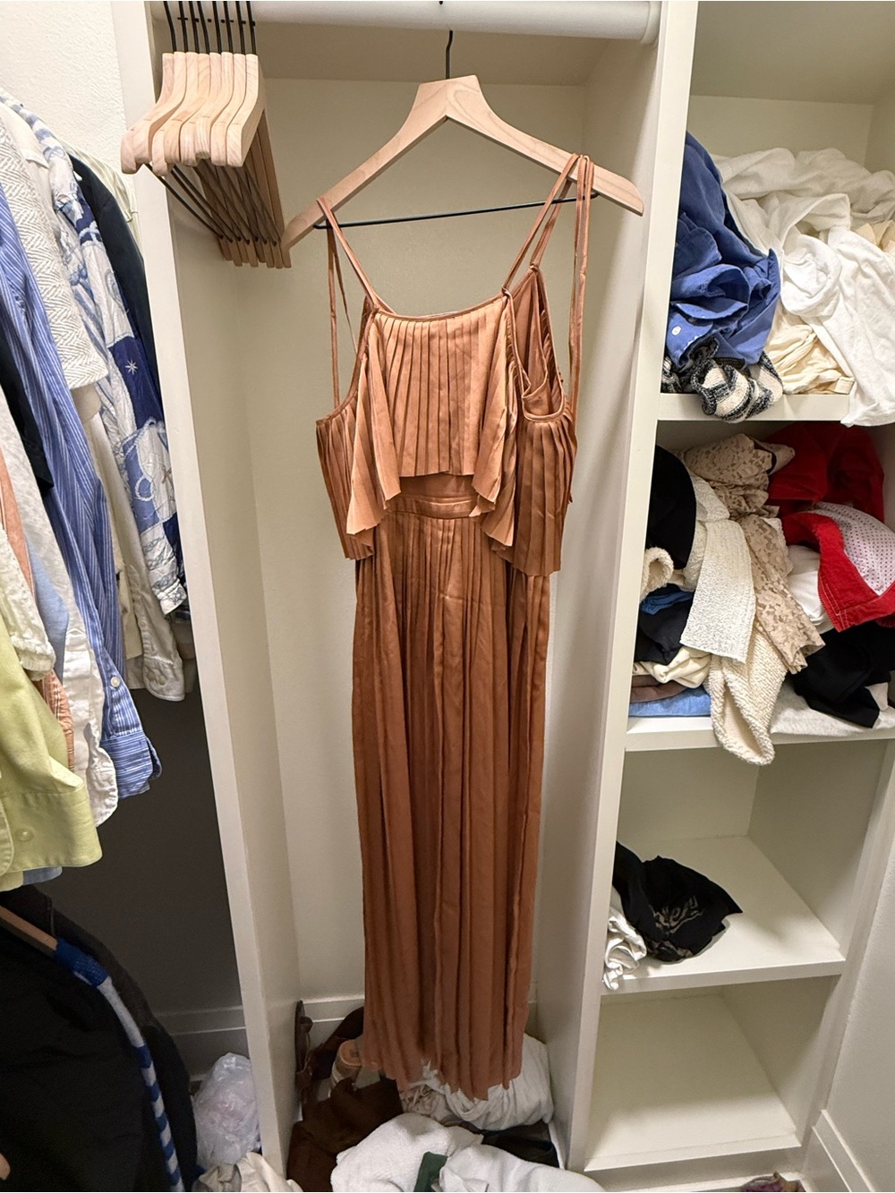 Banana Republic Copper Pleated V-Neck Maxi Dress - Picture 7 of 12